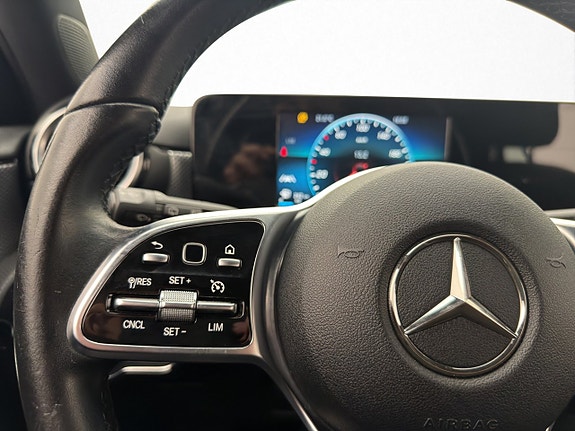 Mercedes-Benz A200 12 of 30