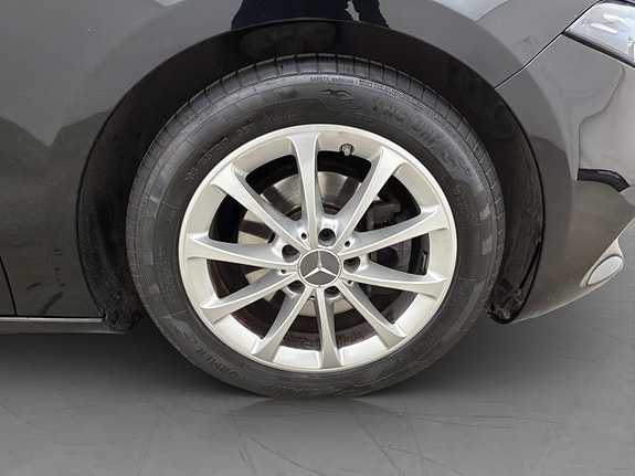 Mercedes-Benz A200 30 of 30