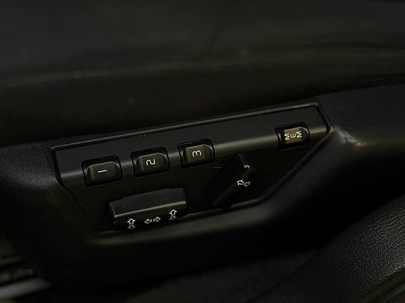 Volvo S60 17 of 24