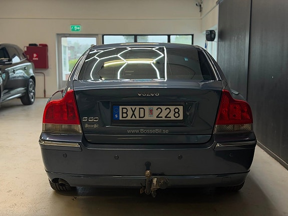 Volvo S60 23 of 24