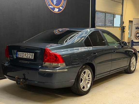 Volvo S60 22 of 24