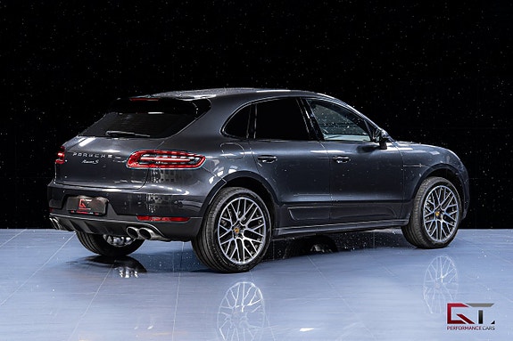 Porsche Macan S 9 of 20