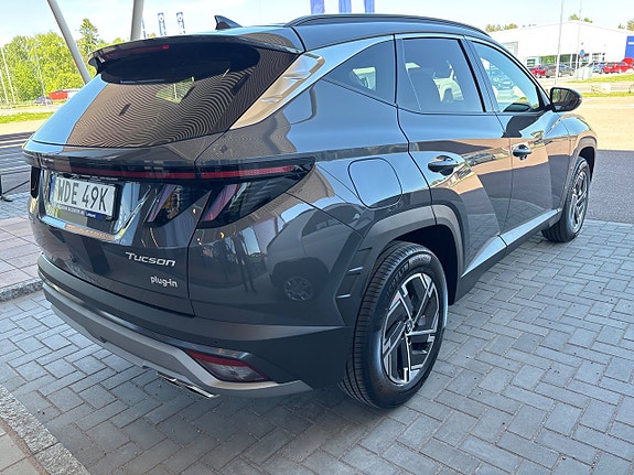 Hyundai Tucson 3 of 4