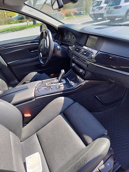BMW 520d 5 of 5