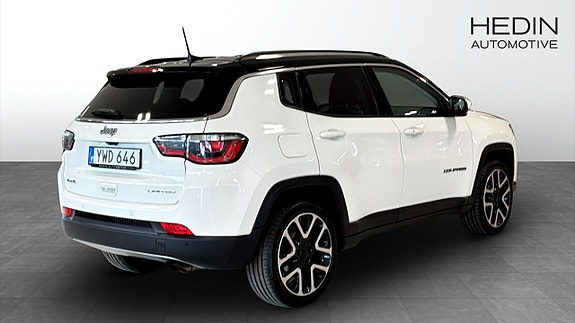 Jeep Compass 5 of 5