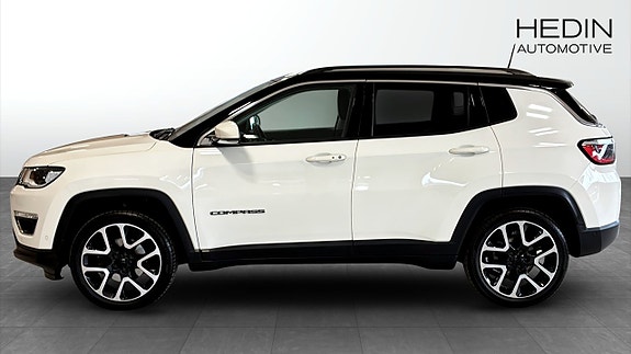 Jeep Compass 2 of 5