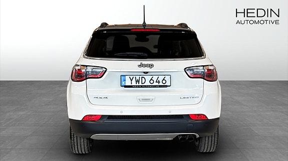 Jeep Compass 4 of 5