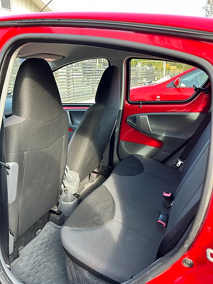 Toyota Aygo 5 of 5