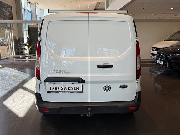 Ford Transit Connect 4 of 5