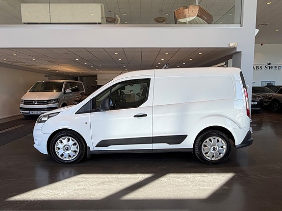 Ford Transit Connect 2 of 5