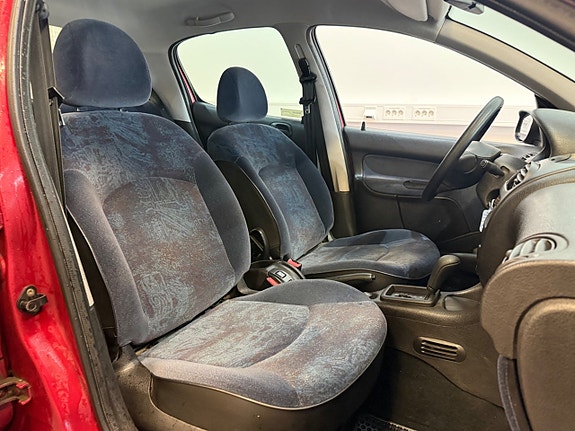Peugeot 206 4 of 5