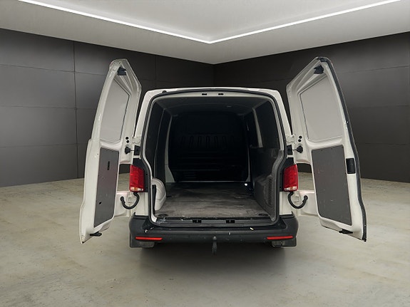 Volkswagen Transporter 12 of 29
