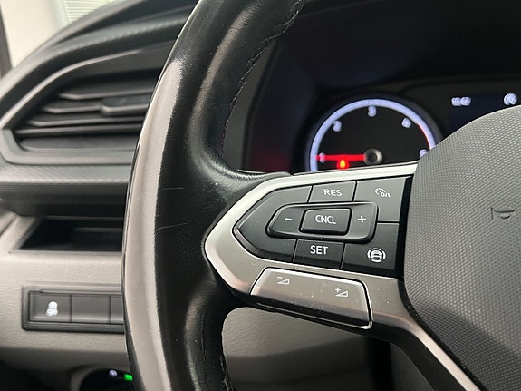 Volkswagen Transporter 17 of 29