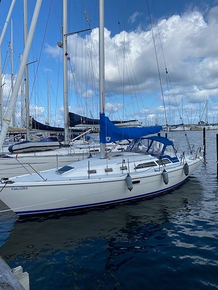 Catalina 34 2 of 5