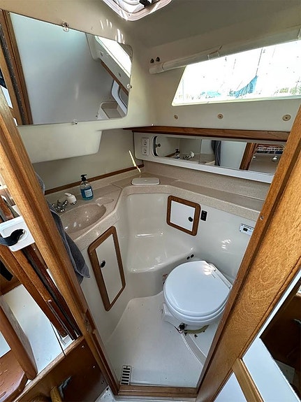 Catalina 34 12 of 12