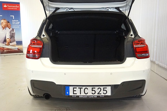 BMW 116i 5 of 5