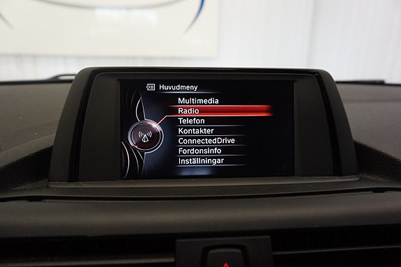 BMW 116i 18 of 24