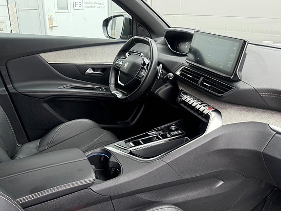 Peugeot 3008 6 of 14