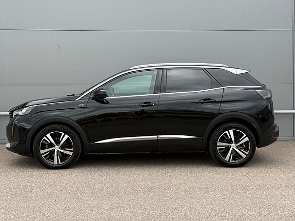 Peugeot 3008 2 of 5
