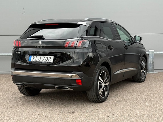 Peugeot 3008 3 of 5