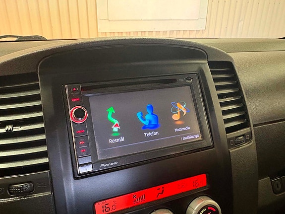 Nissan Navara 14 of 18