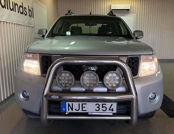 Nissan Navara 4 of 5