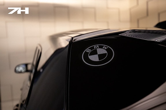 BMW XM 30 of 30