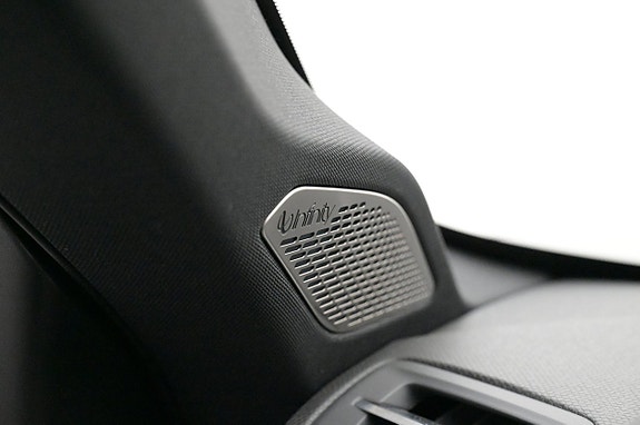 Lynk & Co 01 21 of 27