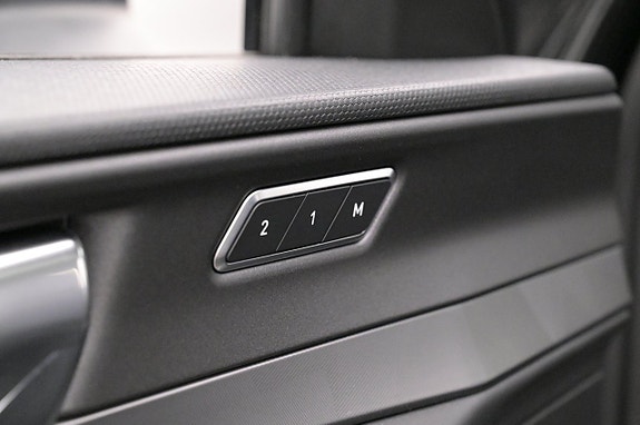 Lynk & Co 01 10 of 27