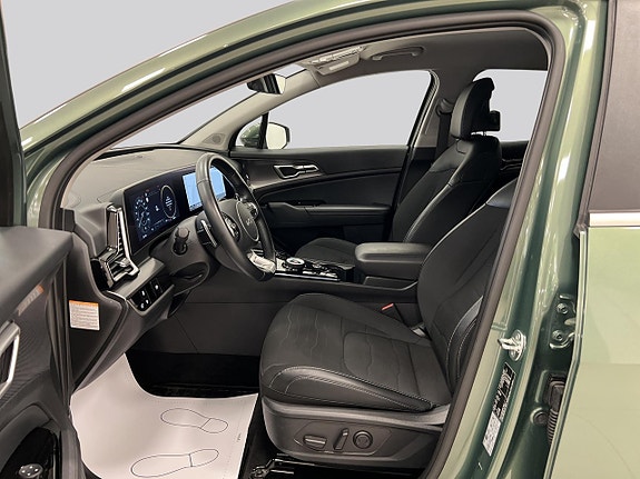 Kia Sportage 8 of 24