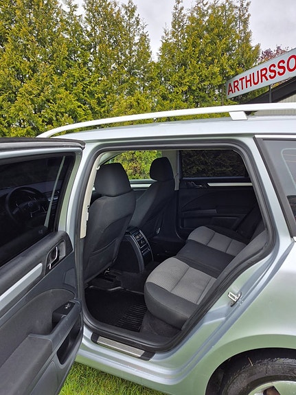 Skoda Superb 9 of 10