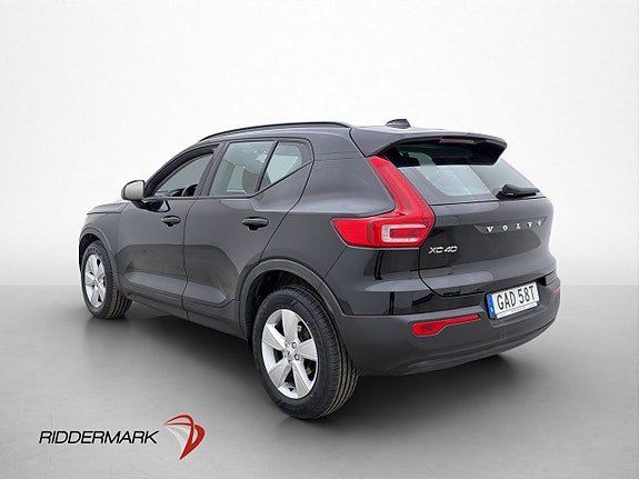 Volvo XC40 6 of 29