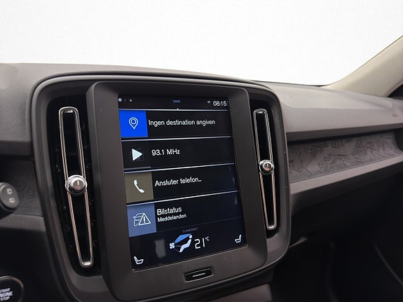 Volvo XC40 18 of 29