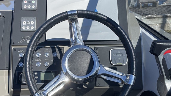 Finnmaster T8 -20 Yamaha F 300 BETX -20 5 of 5