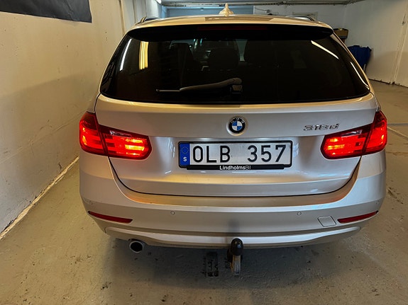 BMW 318d 9 of 12