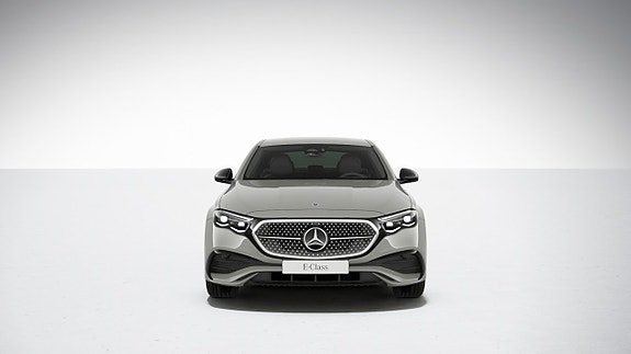 Mercedes-Benz E400 e 8 of 16