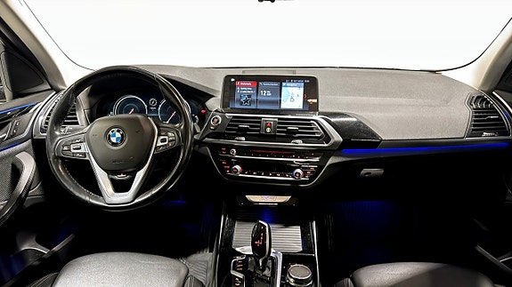 BMW X3 4 of 5
