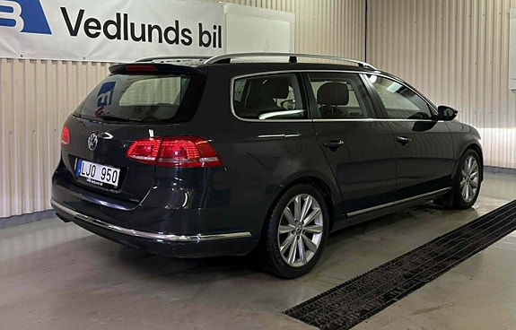 Volkswagen Passat 3 of 5
