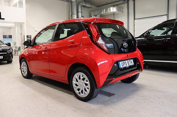 Toyota Aygo 4 of 23