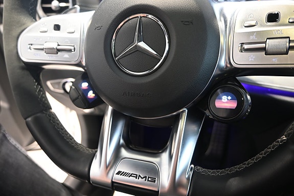 Mercedes-Benz E63 21 of 28