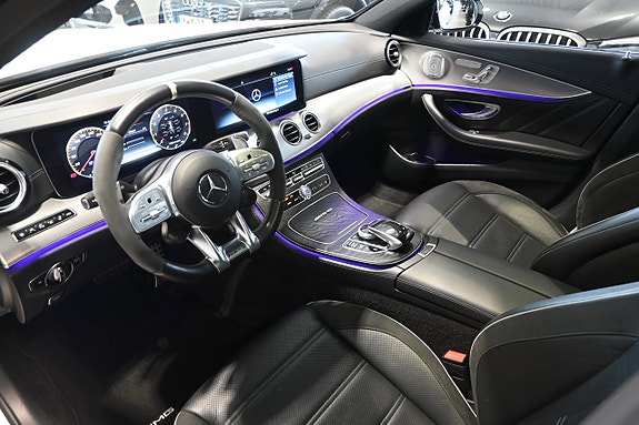Mercedes-Benz E63 8 of 28