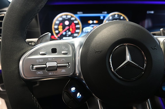 Mercedes-Benz E63 22 of 28