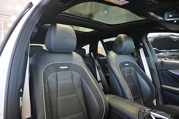 Mercedes-Benz E63 13 of 28
