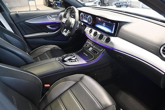 Mercedes-Benz E63 11 of 28