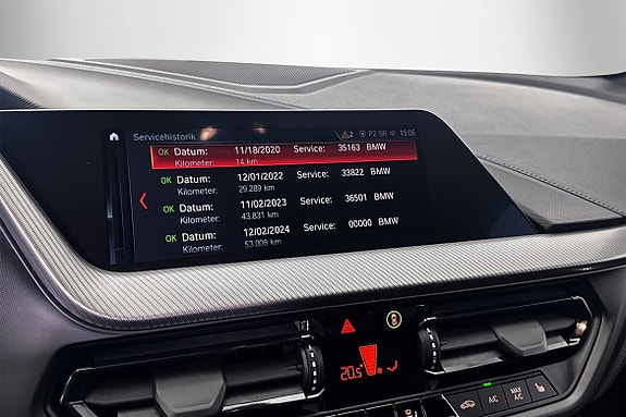 BMW 118i 9 of 15
