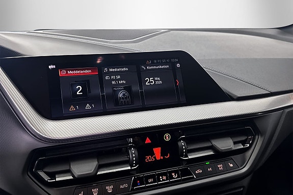 BMW 118i 8 of 15