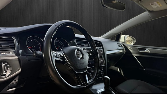 Volkswagen Golf-Serie 5 of 5