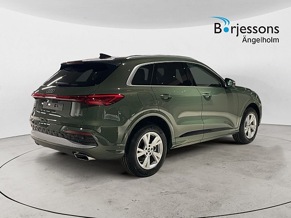 Audi Q5 3 of 5