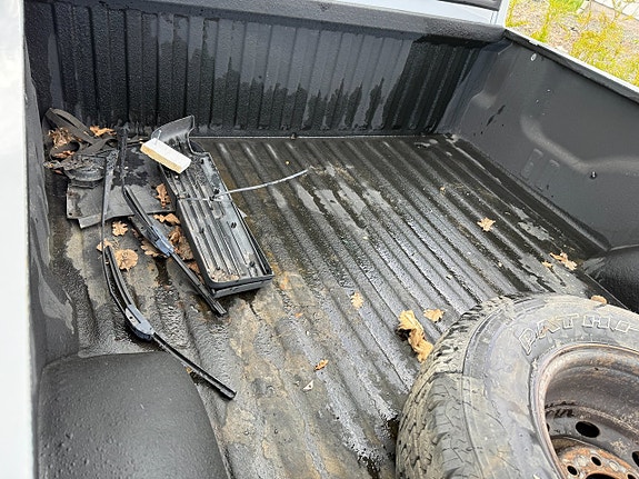 Dodge RAM 2500 6 of 13