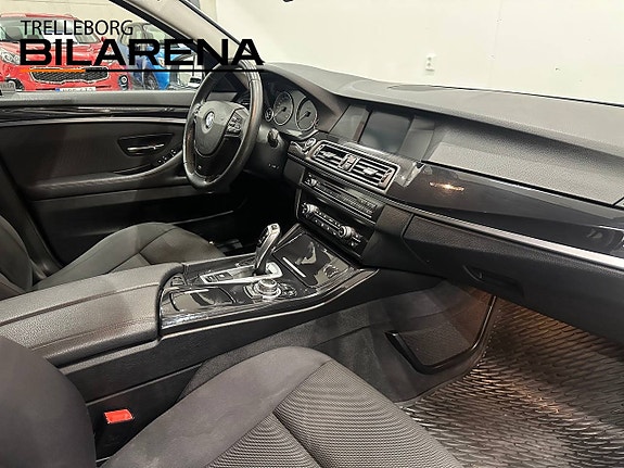 BMW 520 12 of 22